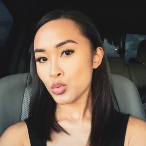 Meet your Posher, Rocel